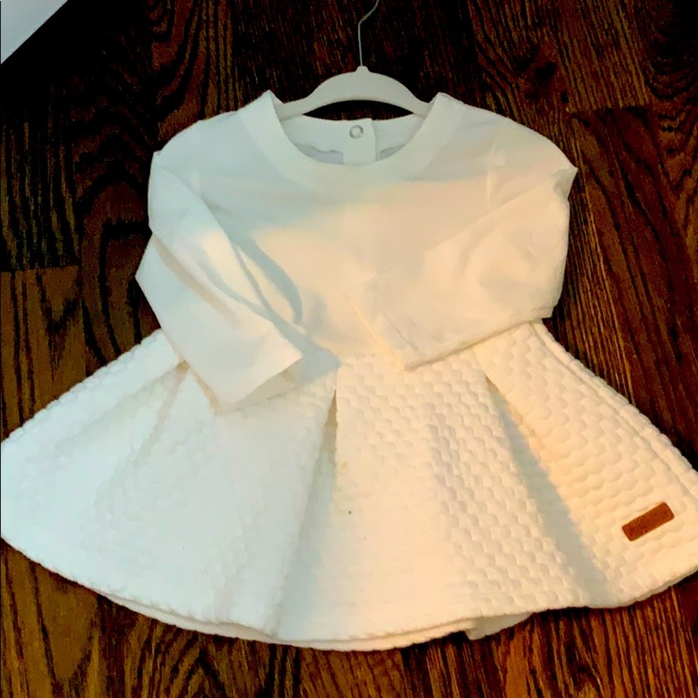 Long sleeve white dress